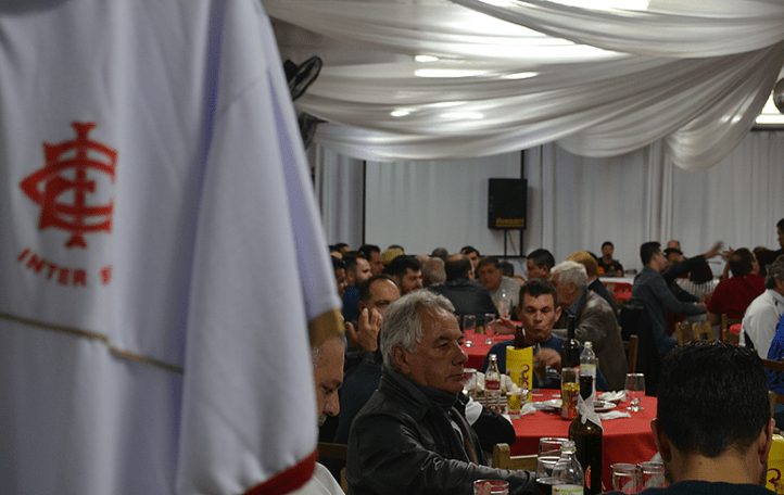 544ed4_a9da9839683243818d80fca5f1fa7b64-mv2