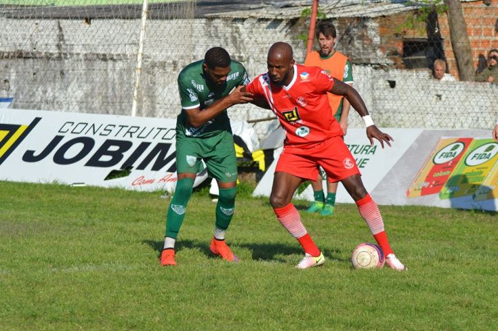 42302532_2221999964508343_6396862829680394240_n